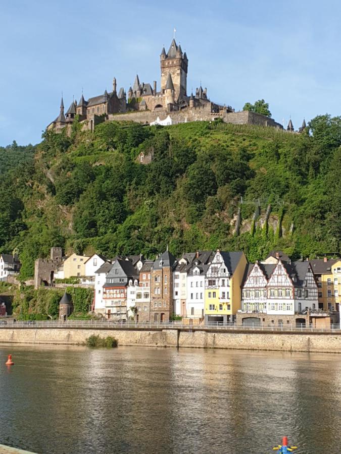 ホテル Haus Burgfrieden コッヘム エクステリア 写真