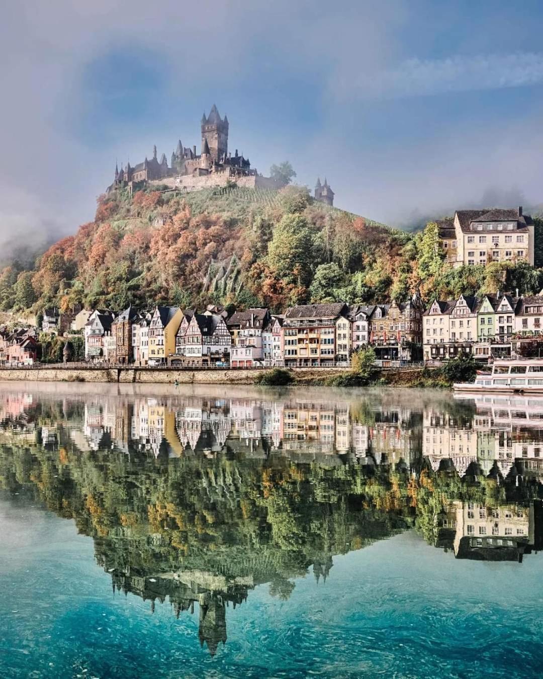 ホテル Haus Burgfrieden コッヘム エクステリア 写真